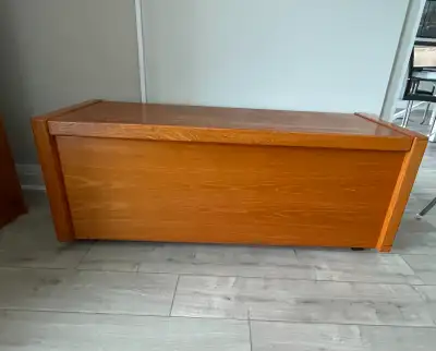 TEAK LINEN/BLANKET CHEST, View more