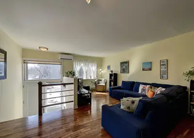 PRÈS du FLEUVE (maison en rangée Sillery) A LOUER