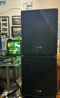 Very loud 200 rms Watts PA sound system with Power Amp