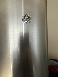 GE 33" French DoorRefrigerator