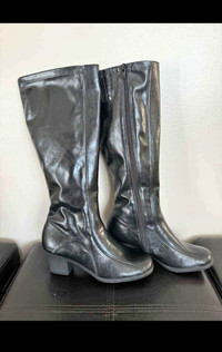 Aerosoles Black Faux Leather Boots