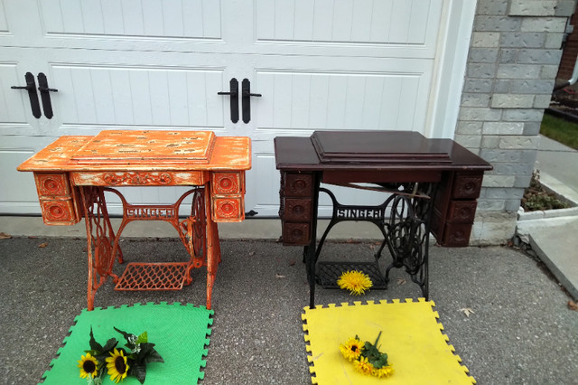 2 ANTIQUE TREADLE SINGER SEWING MACHINES- Upcycle to DESK/VANITY in Multi-item in Mississauga / Peel Region