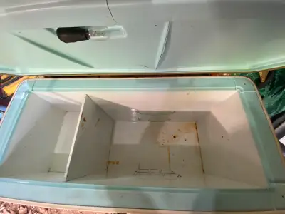 Old chest freezer to give away, View more