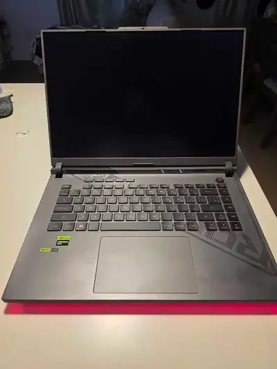 Asus Rog strix G16, View more