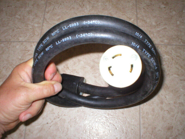 CABLE WIRE GENERATRICE FIL ELECTRIQUE EXTENSION SOW 10/4 ADAPTER dans Autres équipements commerciaux et industriels  à Longueuil/Rive Sud