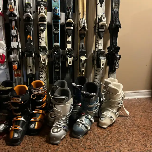 Nice ski with boots  in Ski in Markham / York Region - Image 5