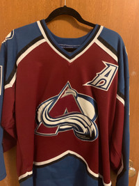 Cody McLeod Game Worn Colorado Avalanche Jersey - NHL Auctions