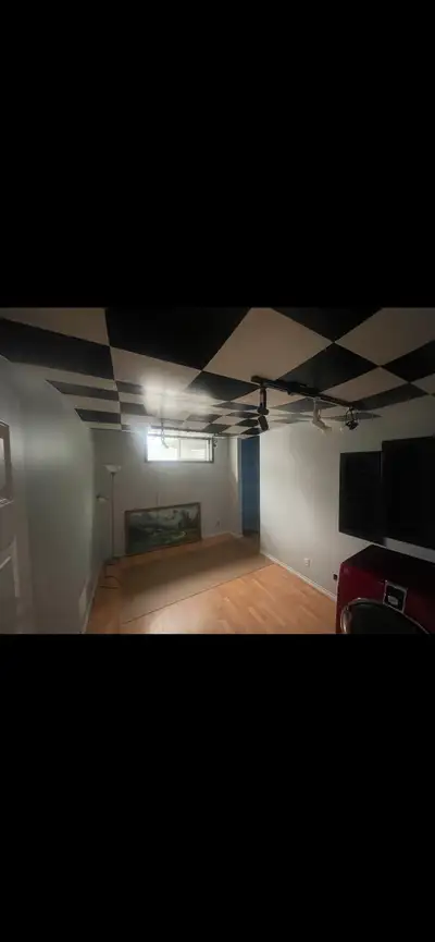 Discover the comfort and convenience of this basement suite for rent near Shoppers Saddletowne! The...