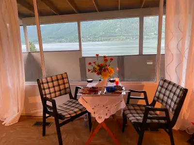 PRICE DROP. For quick sale From $680 to $599,000. FIRM Property has 5 bedroom house 2 up 3 down with...