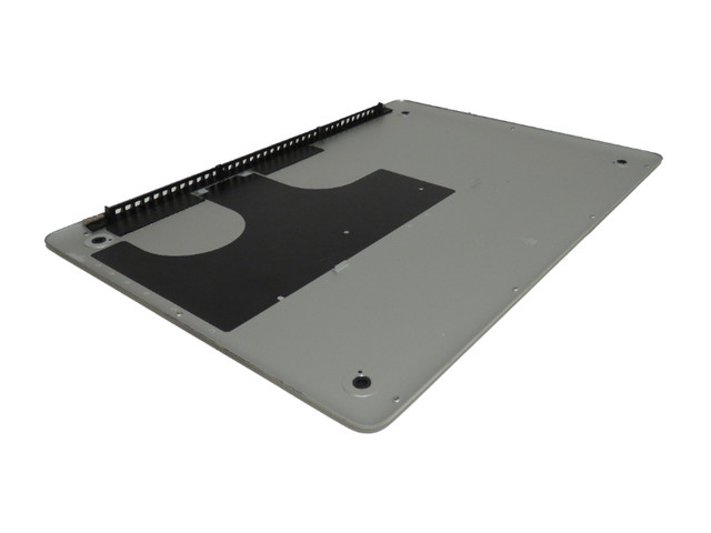 Apple Macbook Pro 15" Mid 2012 (A1286) Unibody Bottom Cover in Laptop Accessories in Mississauga / Peel Region - Image 4