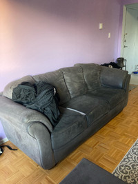 3 seater couch needs to go asap