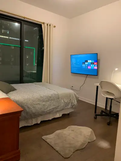 Chambre privée à Centre-Ville / Private room in downtown