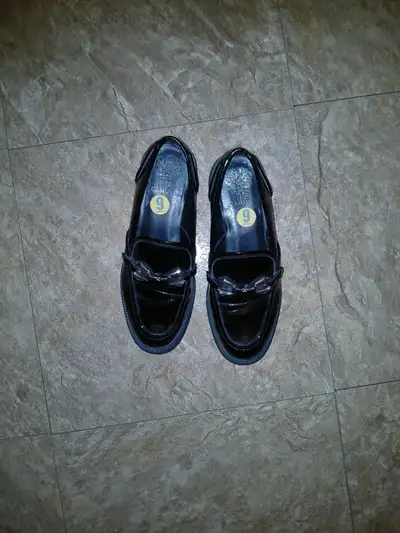 Woman black shoes, View more