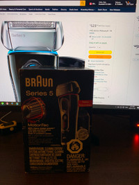 Braun Series 5 Electric Shaver+Charger+BONUS Cleaning Station