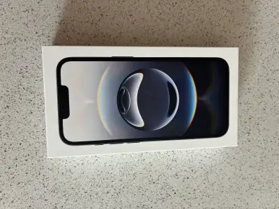 iPhone 16e 128 Black New, View more