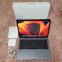 Excellent 2017 Macbook Pro with original box and receipt. 