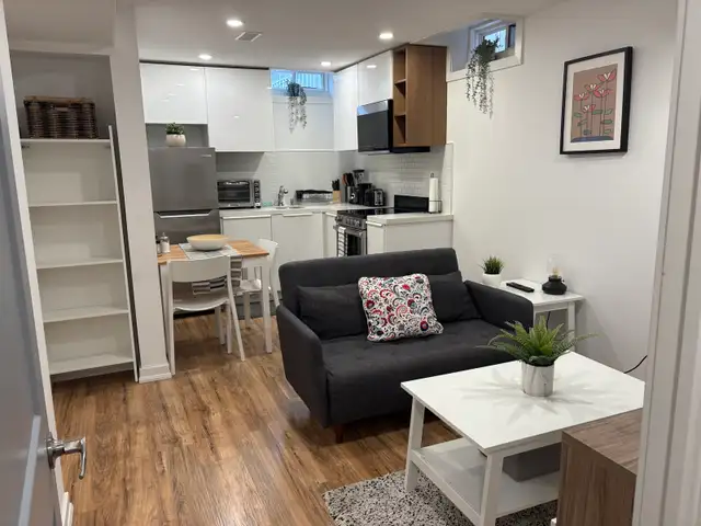FURNISHED BASEMENT APARTMENT FOR RENT - MISSISSAUGA