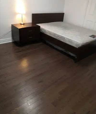 Room with Private Bathroom for Rent