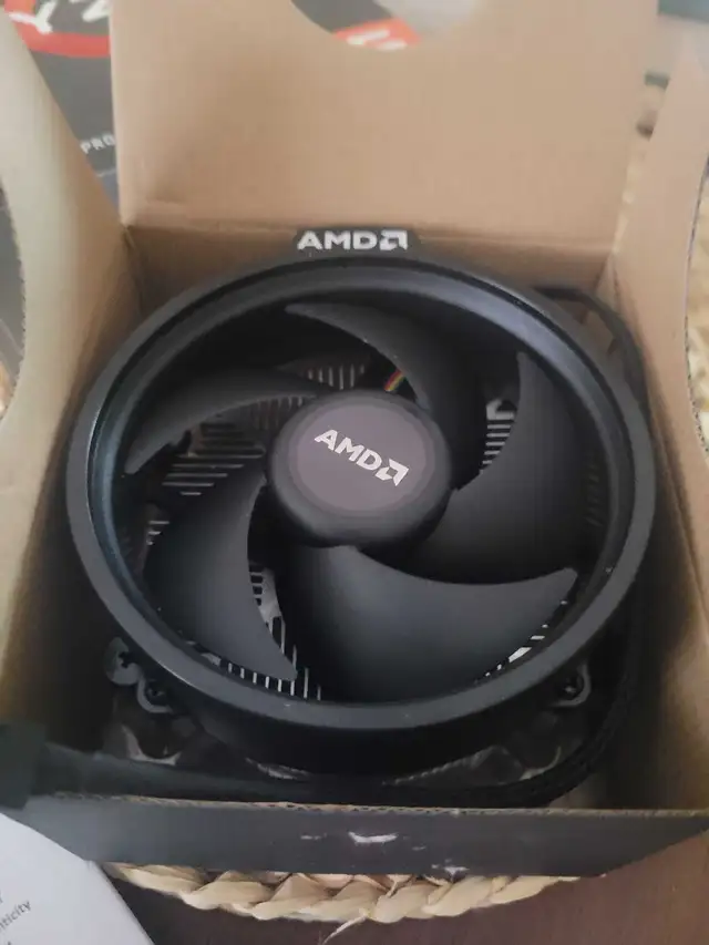 AMD Ryzen 5 5600X**  FAN ONLY ** in System Components in Oshawa / Durham Region - Image 4