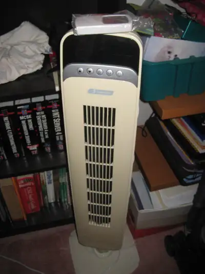FS: a couple of floor and desk fan, aiir purifier, View more