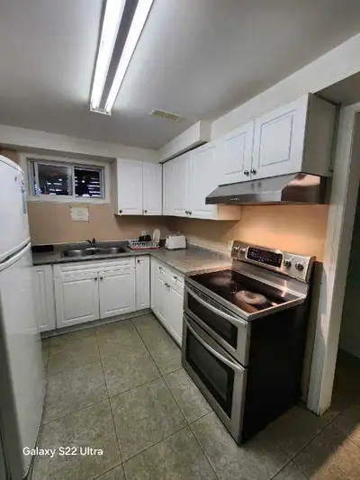 Conestoga College Doon Campus, Kitchener. All female unit. 2 Furnished Spacious Bedroom coming avail...