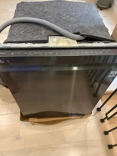 LG LDP6797BD - Broken - Dishwasher, View more