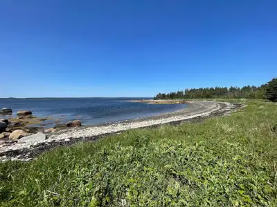 Located on Tor Bay branch road 3 Kms from Tor bay Provincial Park this 12 acre property has almost 1...