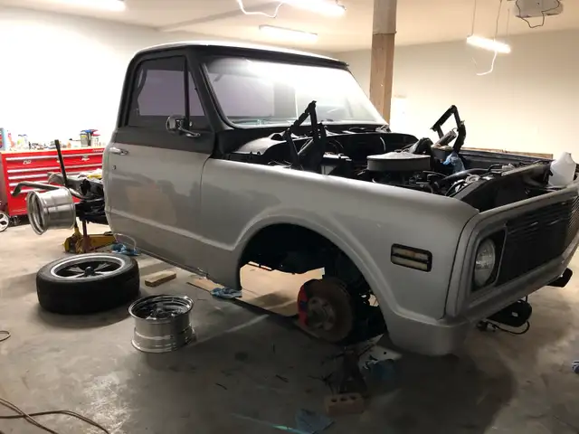 1972 chev c10 pickup in Classic Cars in Kelowna - Image 6