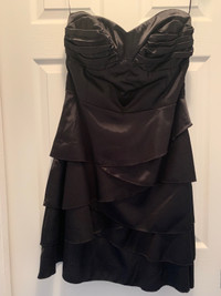 Robe noire de bal ou soirée