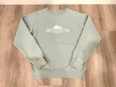 Aritzia TNA Cozy Fleece Perfect Crewneck Sweatshirt, View more