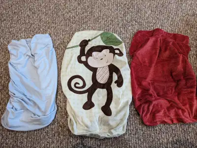 Couvre-matelas à langer/ changing table covers, View more