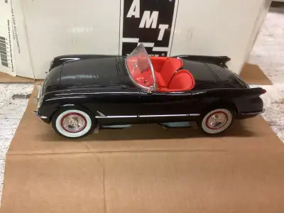 Nice little 1954 Corvette, this car is plastic, not diecast…asking $25….thanks for looking..Mel