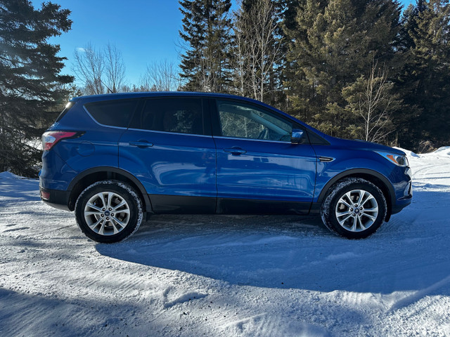 2017 ford escape SE awd in Cars & Trucks in Thunder Bay - Image 3
