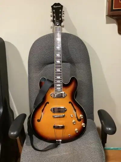 Epiphone Casino, View more