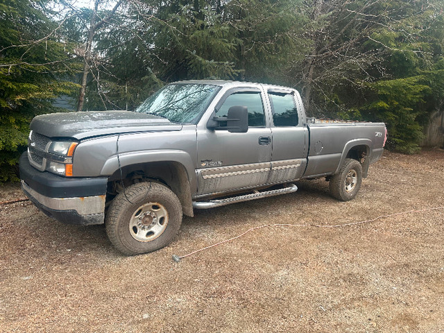 2006 chev 2500hd LBZ complete running parts truck donor in Cars & Trucks in Kitimat
