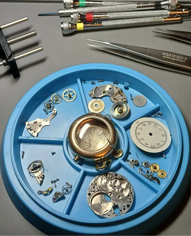 Montre de Poche Pendentif Suisse // Swiss Pendant Pocket Watch in Jewellery & Watches in City of Montréal - Image 8