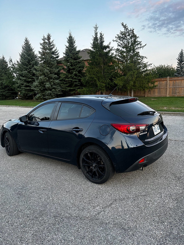 2016 Mazda 3 hatchback in Cars & Trucks in Mississauga / Peel Region