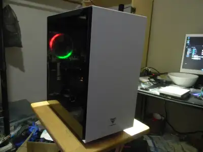 RYZEN 7 2700X CPU MSI B450M BAZOOKA V2 MOTHERBOARD 16 GIGS DDR4 RAM 256 GIG M.2 SSD DRIVE ( WINDOWS...