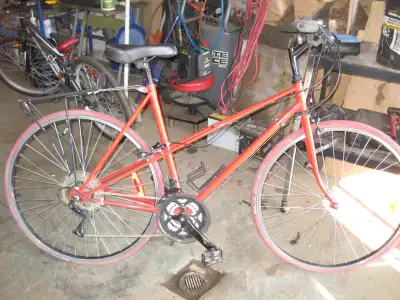 velo de route pour femme ou homme, View more