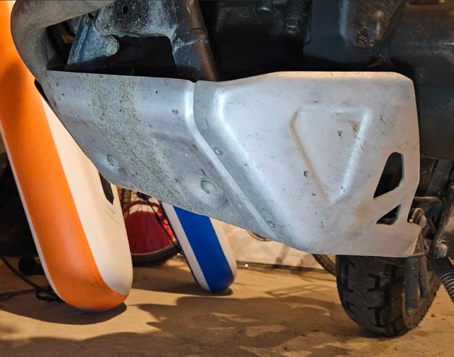 Honda Africa Twin (READ AD) DCT. Amazing Bike. REDUCED! in Touring in St. Albert - Image 7