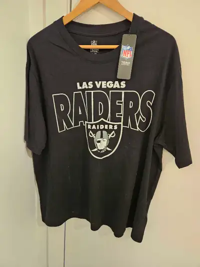 NFL TEAM APPAREL men's t shirt in size large, View more