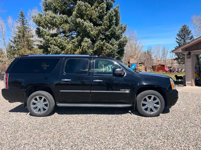 2013 Yukon XL Denali
