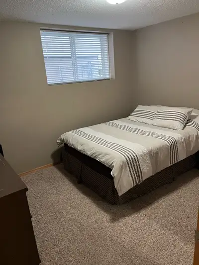 Room for Rent – Fully Furnished | Private Bathroom | Quiet, Welcoming Home Located in South Ridge (n...