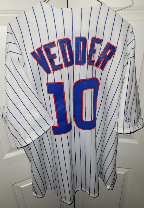 Eddie Vedder - Pearl Jam - Chicago Cubs Jersey/shirt, Arts & Collectibles, Red Deer