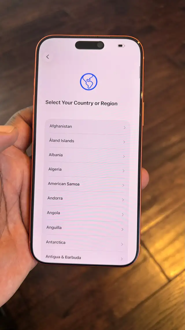 Apple iPhone 15 Pro and Iphone 17 pro max  in Cell Phones in City of Toronto - Image 6