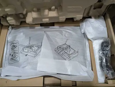 Dell Monitor, View more