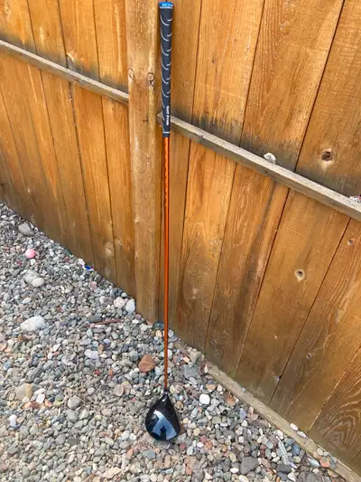 Various clubs for sale $250 for all the clubs, txt or phone for set prices or driver price