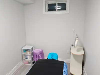 Massage, facial, hair removal & ear candling RMT available Professional massage services ONLY with N...