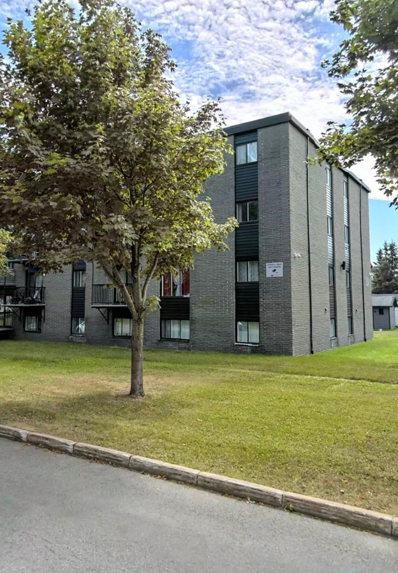 Plusieurs logements à louer disponible le 1er juillet Locations