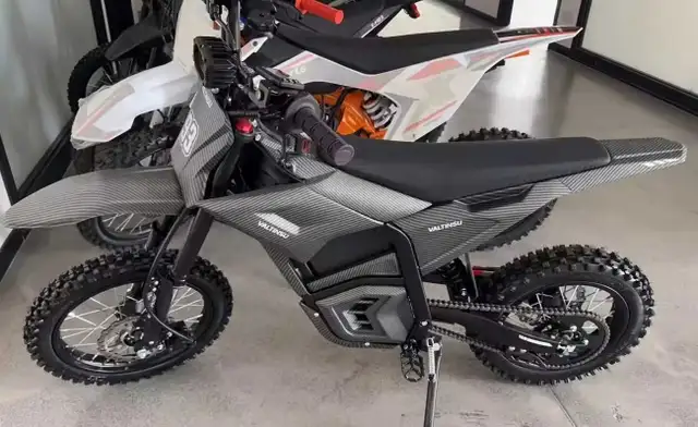 Blackout EM5 Pro 4800W 60V Electric Dirt Bike in Dirt Bikes & Motocross in Ottawa - Image 5